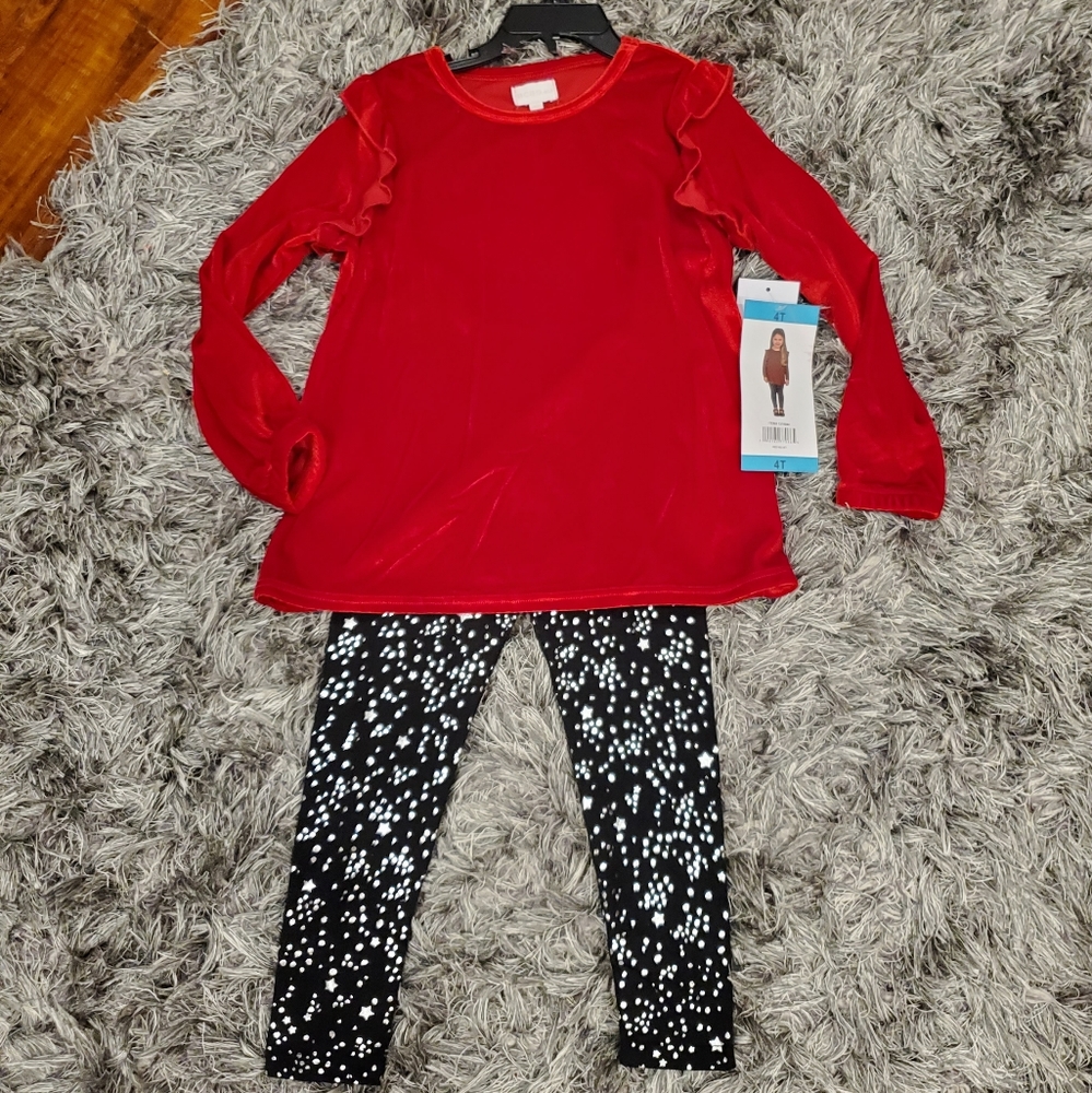 NWT Girl's BCBGirls 2pc Outfit size 4T